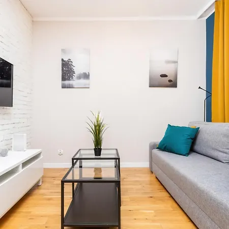 Apartment Szafarnia *